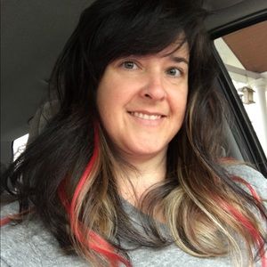 Meet your Posher, Melissa